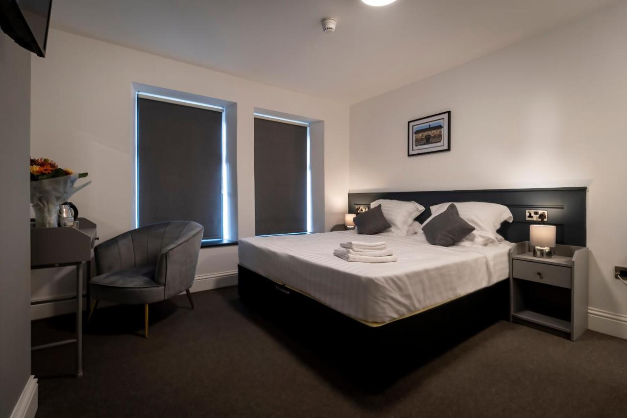 The Friendship Hotel Stocksbridge  Экстерьер фото