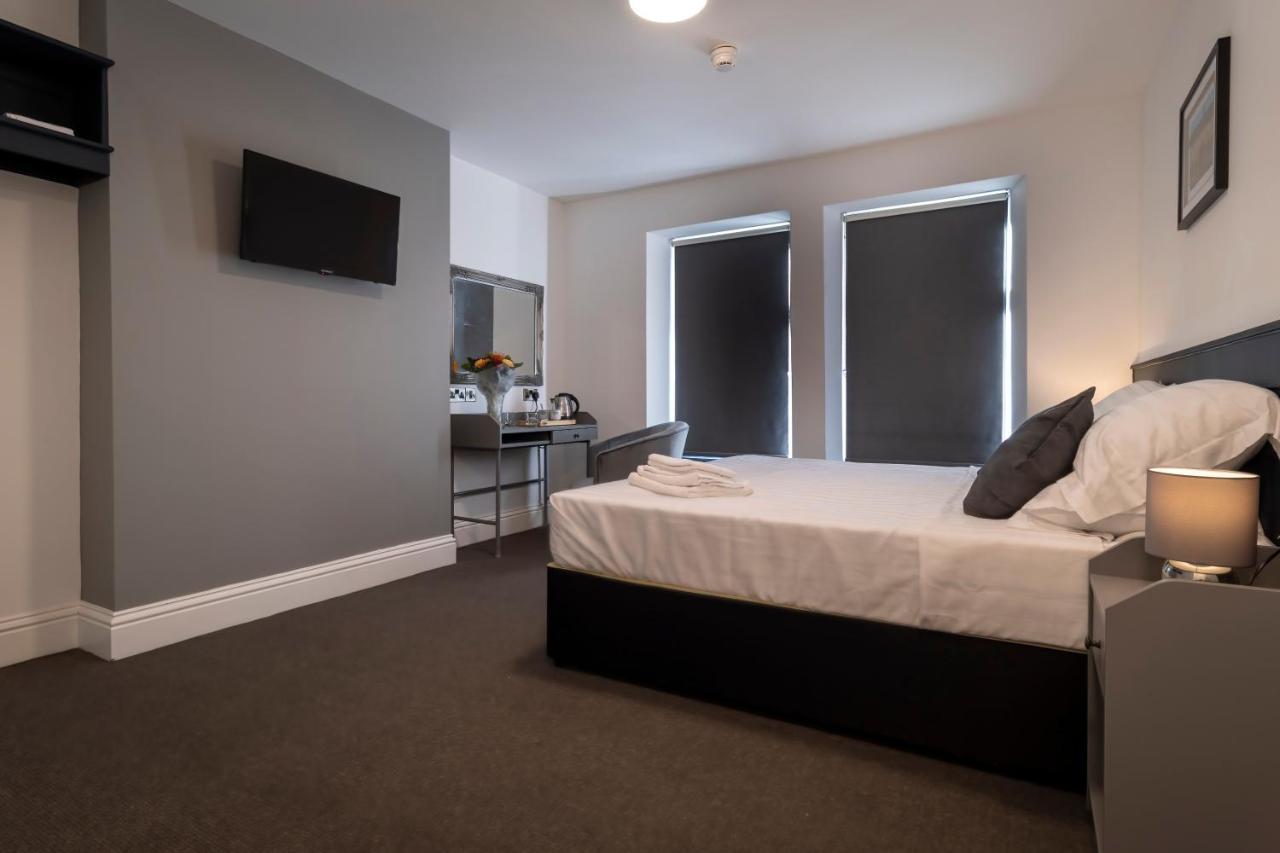 The Friendship Hotel Stocksbridge  Экстерьер фото