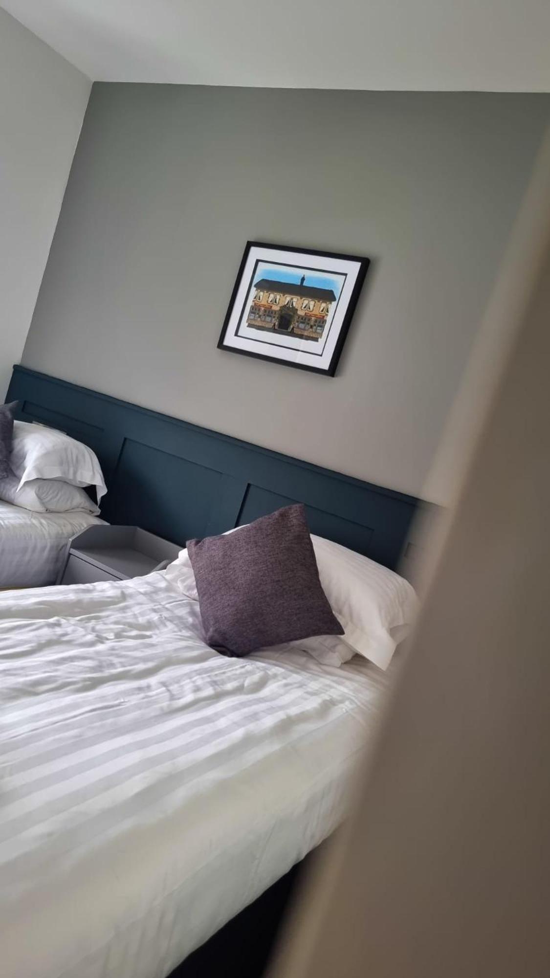 The Friendship Hotel Stocksbridge  Экстерьер фото